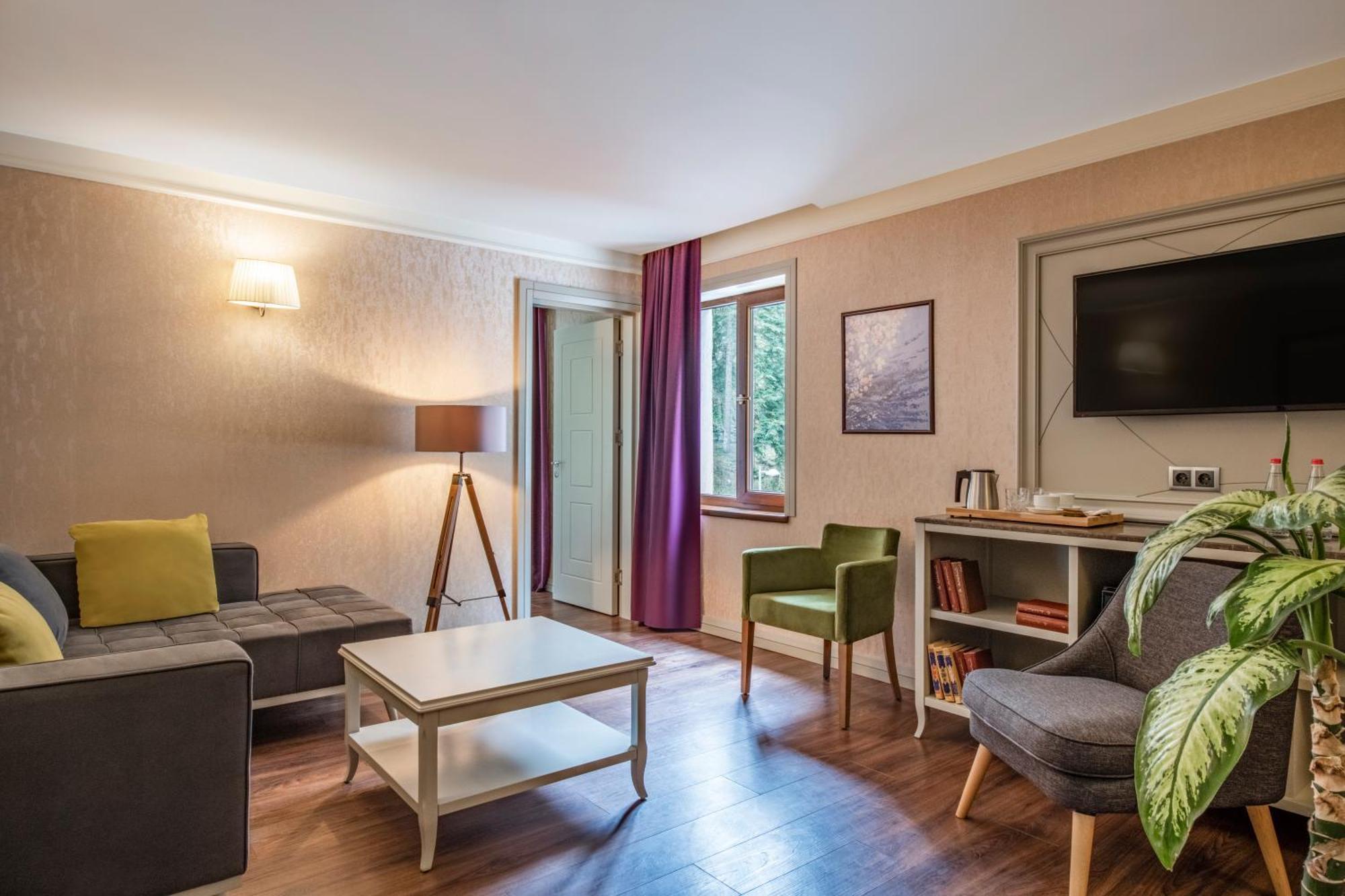 Sairme Hotels & Resorts Bilik gambar