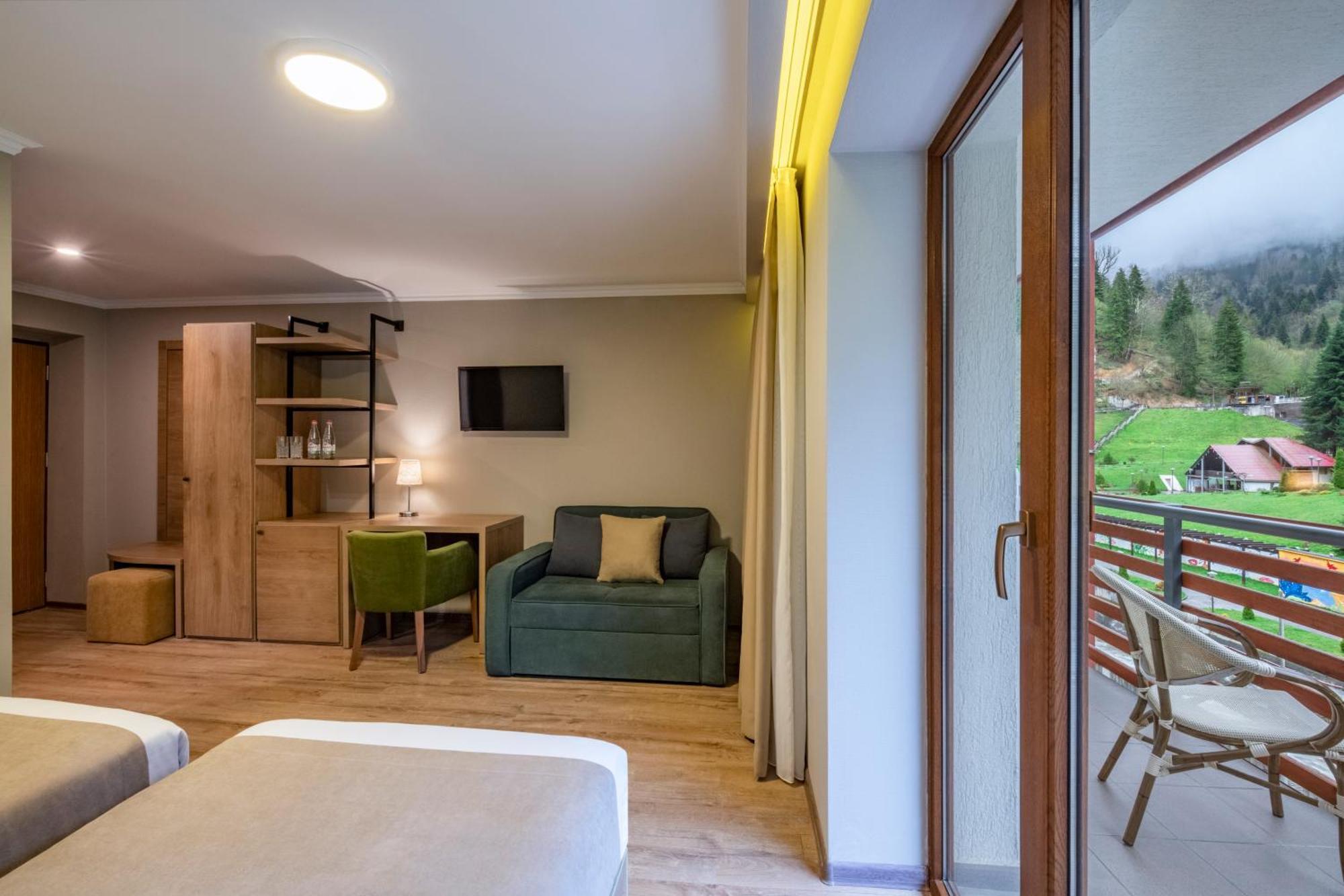 Sairme Hotels & Resorts Bilik gambar